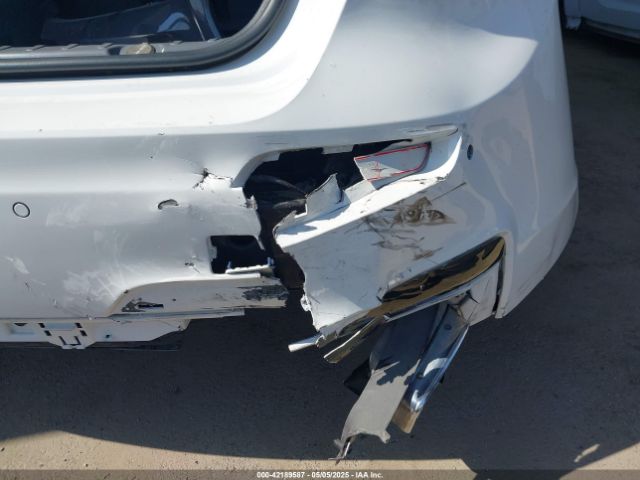 WBAYA6C53FGK16576 BMW 740I