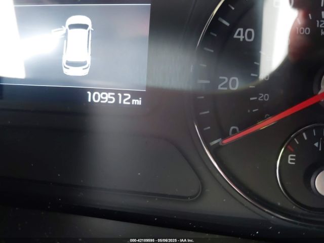 5XYPG4A53KG482147 KIA Sorento 3.3l Lx