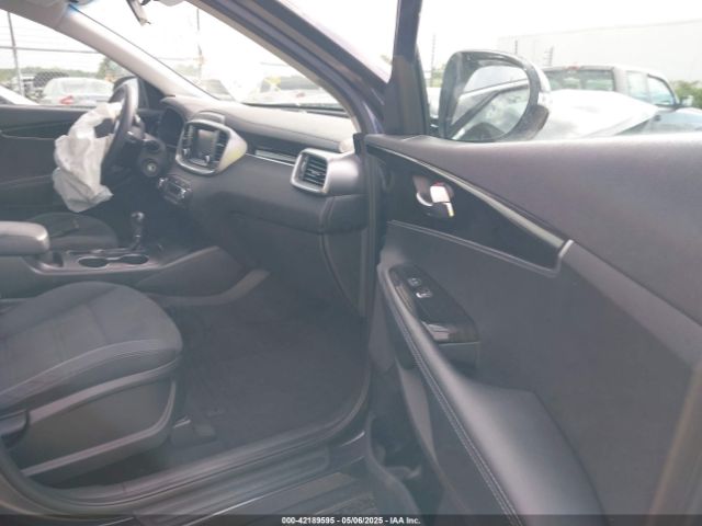 5XYPG4A53KG482147 KIA Sorento 3.3l Lx