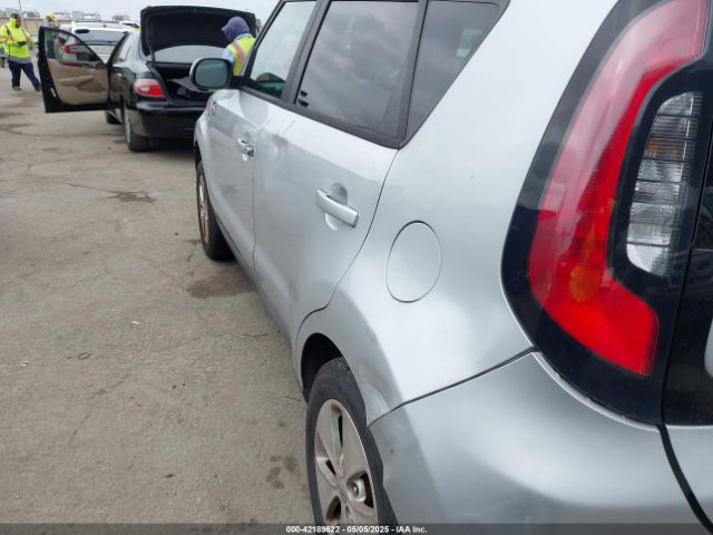 KNDJN2A26G7871178 KIA Soul