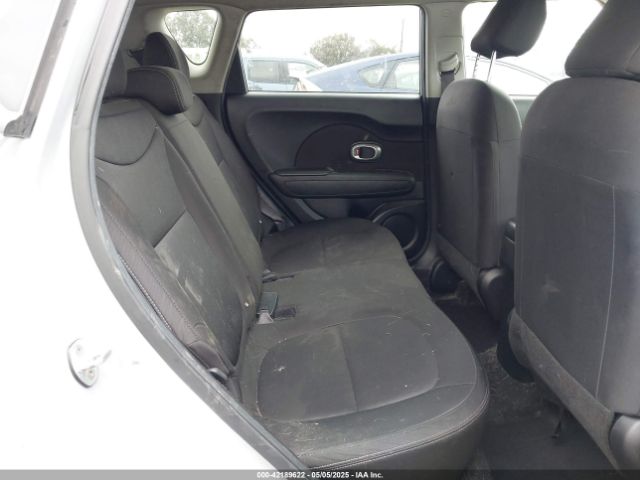 KNDJN2A26G7871178 KIA Soul