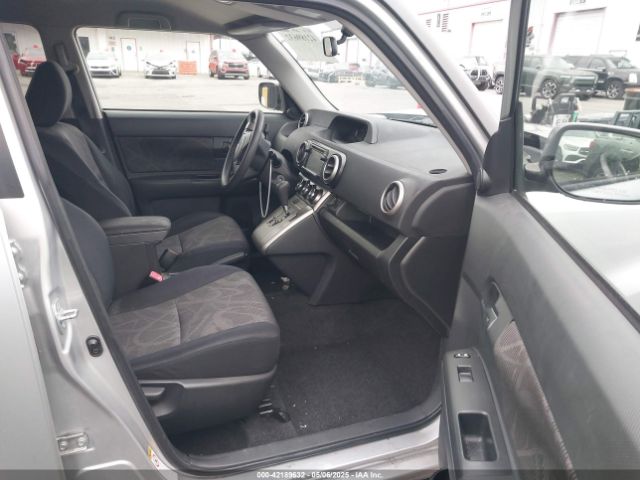 JTLZE4FE3EJ064882 Scion XB