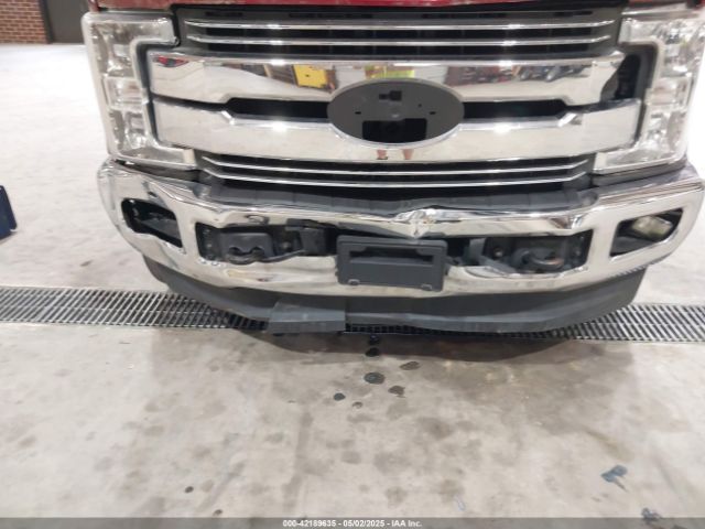 1FT7W2BT4KEE02027 Ford F-250 Lariat
