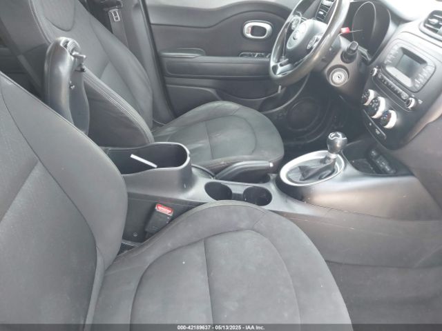 KNDJN2A2XF7204841 KIA Soul