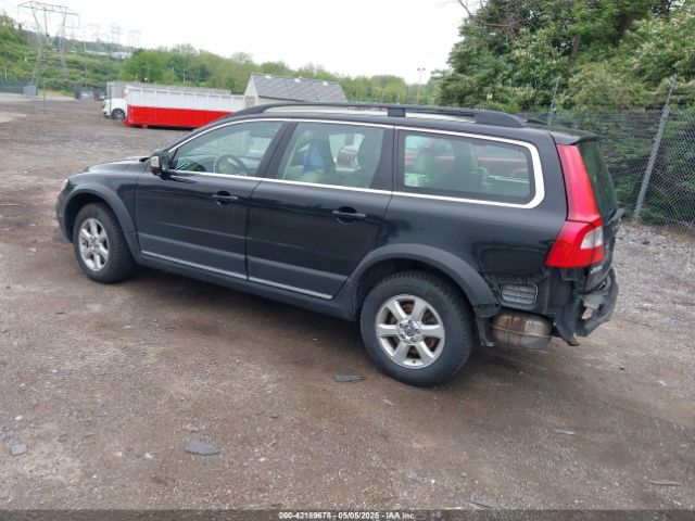 2011 VOLVO XC70 YV4940BZ9B1109977 Photo 2