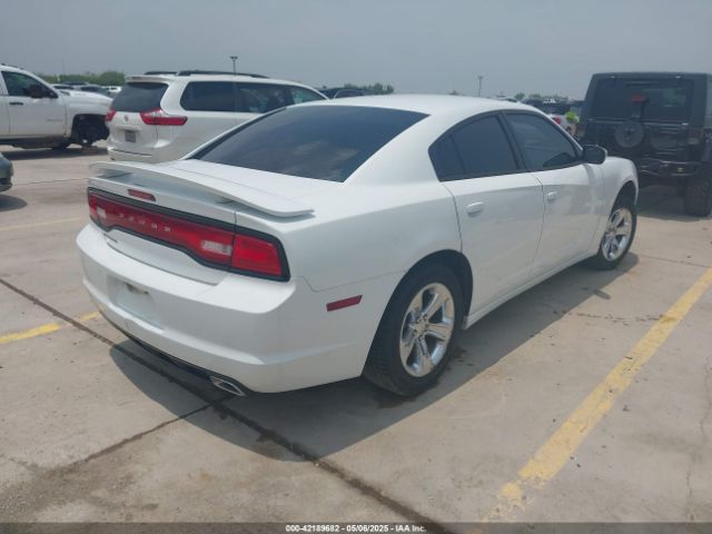 2C3CDXBG3EH353781 Dodge Charger Se