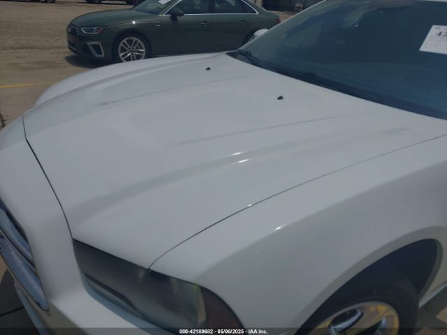 2C3CDXBG3EH353781 Dodge Charger Se
