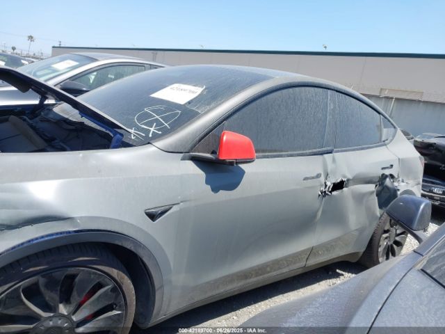 7SAYGDEF6PF826689 Tesla 2023