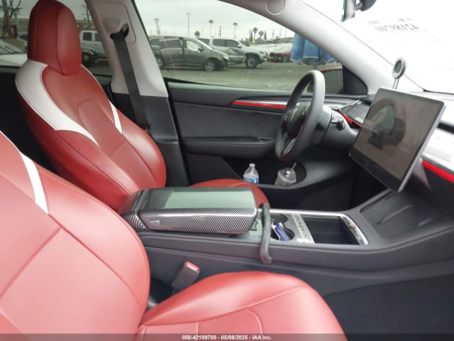 7SAYGDEF6PF826689 Tesla 2023