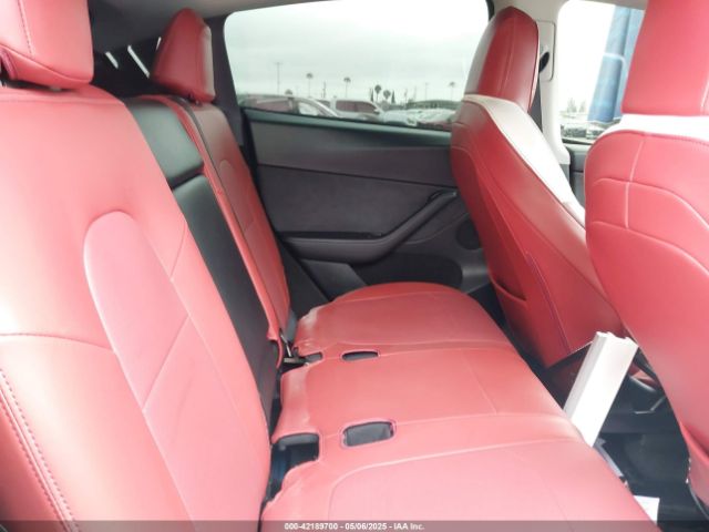 7SAYGDEF6PF826689 Tesla 2023