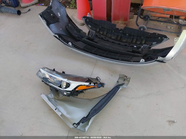 3KPFL4A79JE249877 KIA FORTE LX