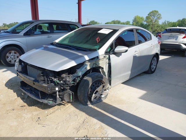 3KPFL4A79JE249877 KIA FORTE LX