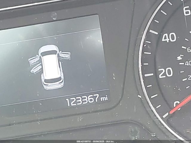 5XYPGDA54KG468306 KIA Sorento 3.3l Lx