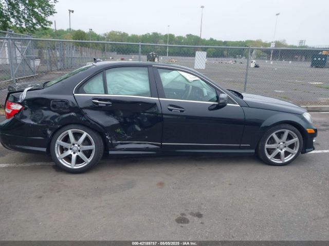 WDDGF8AB6EA946106 Mercedes-Benz C 300 Luxury 4matic/sport 4matic