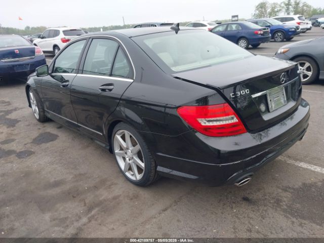 WDDGF8AB6EA946106 Mercedes-Benz C 300 Luxury 4matic/sport 4matic
