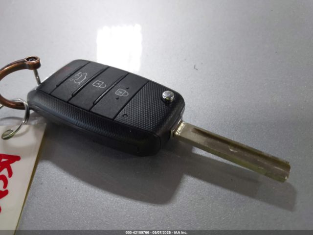 5XYPG4A3XGG183874 KIA Sorento 2.4l Lx