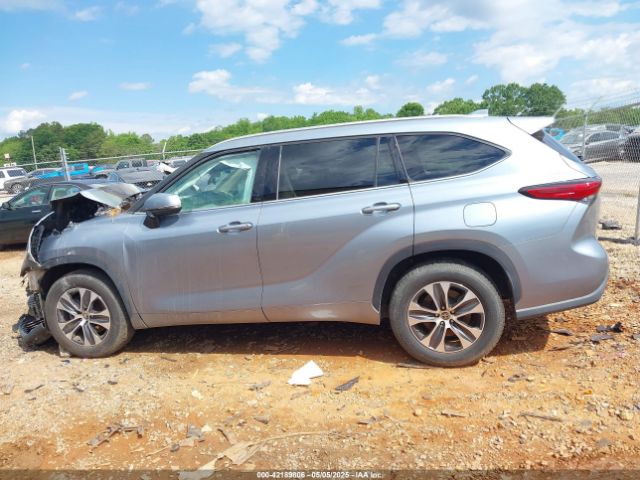 5TDHZRAHXLS027905 Toyota Highlander Xle