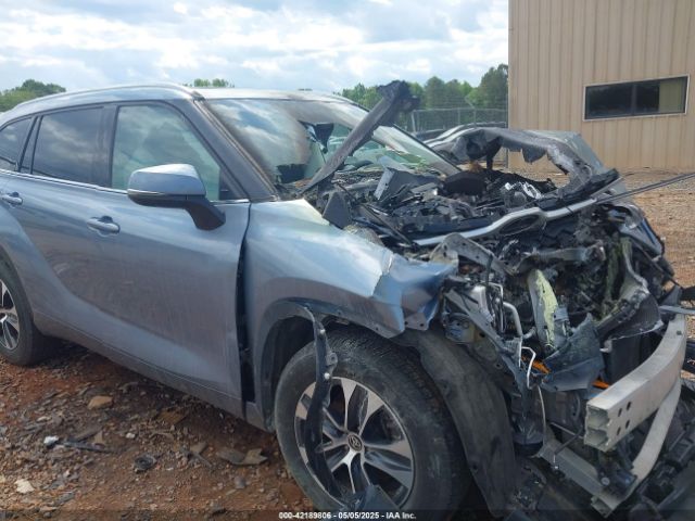 5TDHZRAHXLS027905 Toyota Highlander Xle