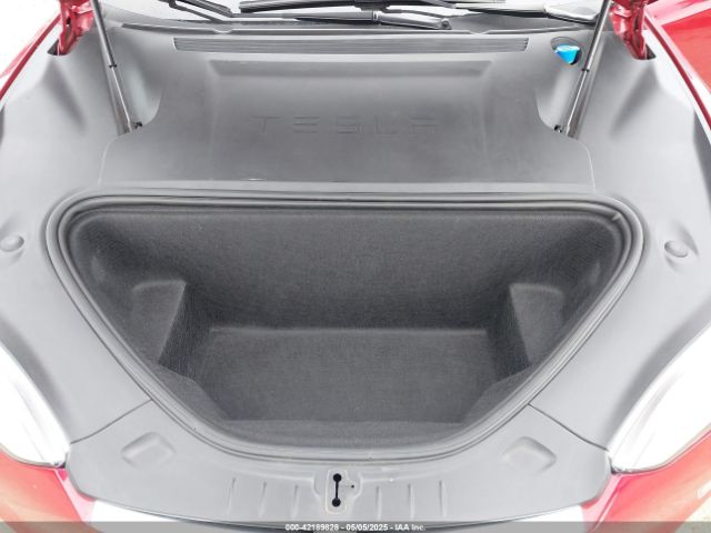5YJSA1E46KF332066 Tesla 2019