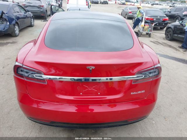 5YJSA1E46KF332066 Tesla 2019