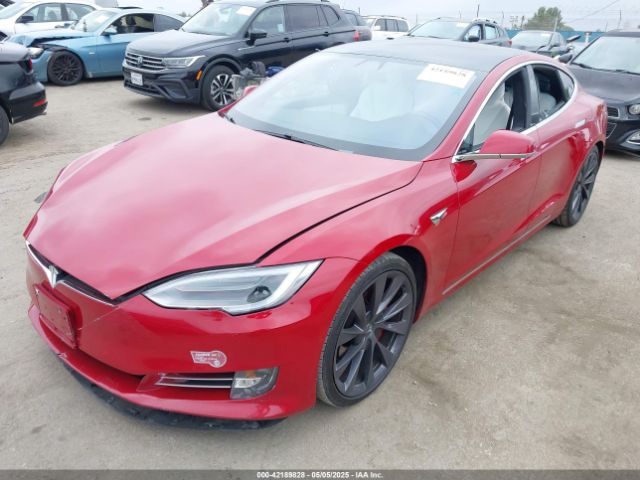 5YJSA1E46KF332066 Tesla 2019