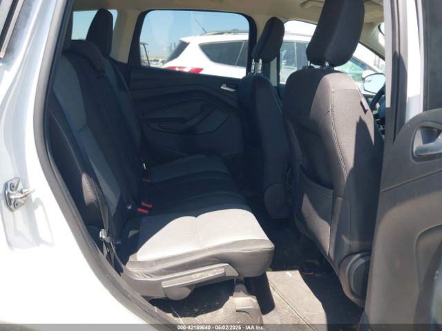 1FMCU9GD6KUB07267 Ford ESCAPE SE