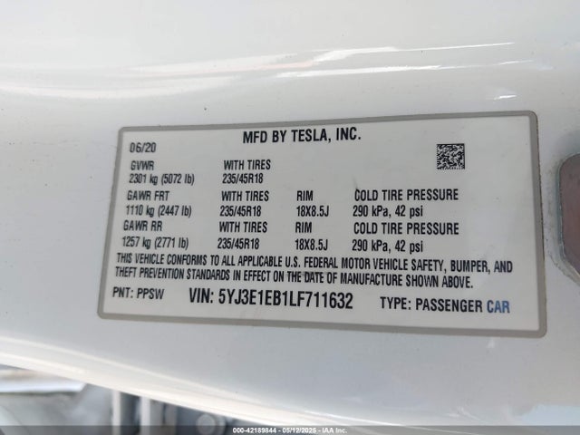2020 TESLA MODEL 3 5YJ3E1EB1LF711632 Photo 8