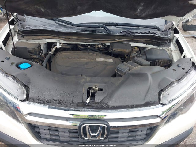 Honda Ridgeline Rtl-t 2019 5FPYK2F69KB004726 Image 10