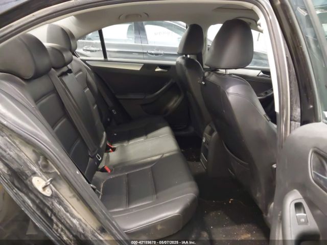 3VWD07AJ3EM437025 Volkswagen Jetta 1.8t Se