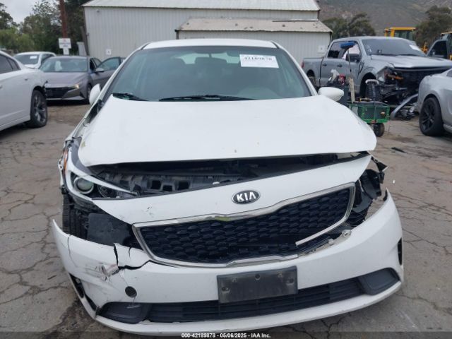 3KPFK4A72HE099821 KIA FORTE LX