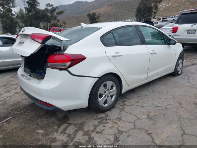 3KPFK4A72HE099821 KIA FORTE LX