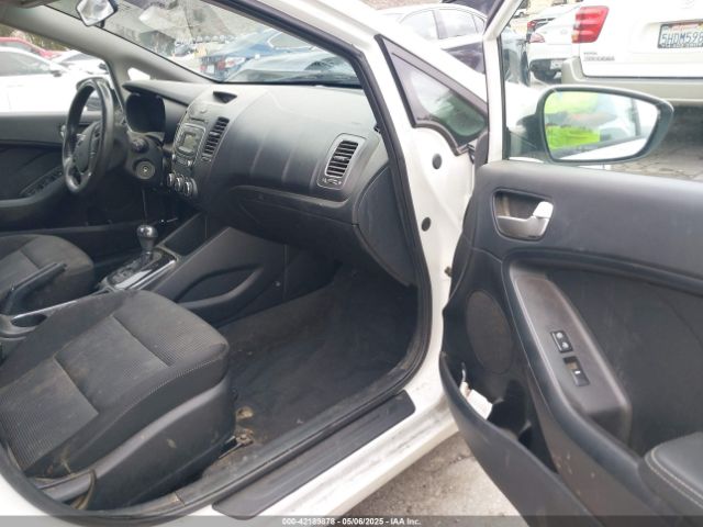 3KPFK4A72HE099821 KIA FORTE LX