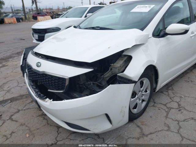 3KPFK4A72HE099821 KIA FORTE LX