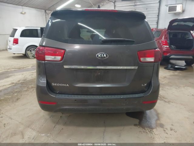 KNDMB5C19G6111022 KIA SEDONA LX