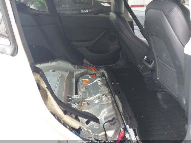 7SAYGDEE7NF460942 Tesla Model Y Long Range Dual Motor All-wheel Drive