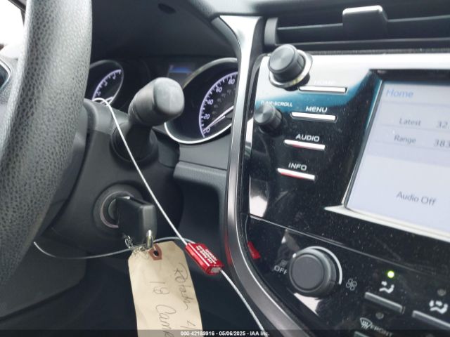 4T1B11HK3JU020752 Toyota CAMRY LE