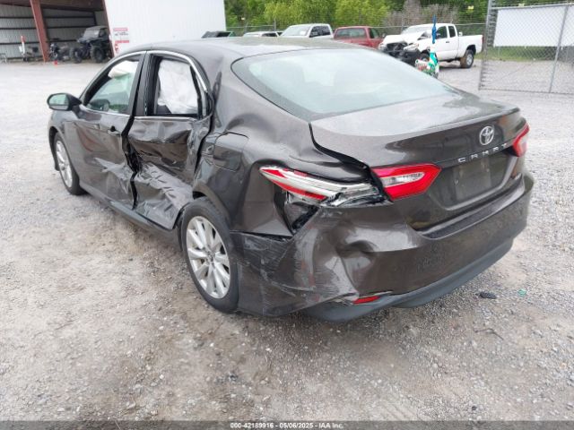 4T1B11HK3JU020752 Toyota CAMRY LE