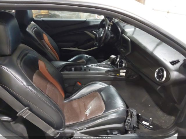 1G1FB1RX7M0128230 Chevrolet Camaro Rwd  1lt