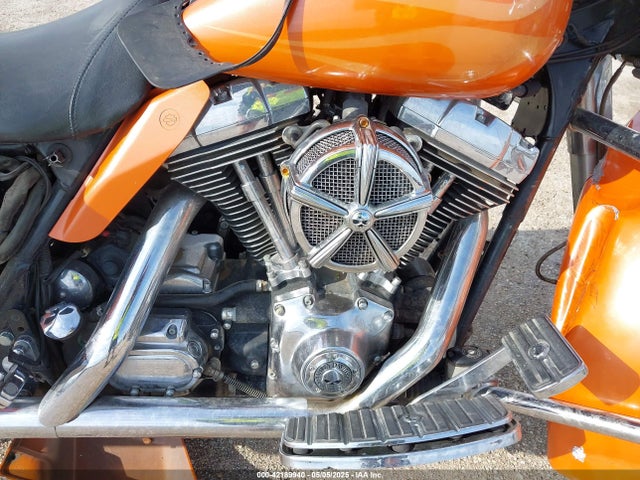 2004 HARLEY-DAVIDSON FLHRI 1HD1FBW1X4Y704677 Photo 7