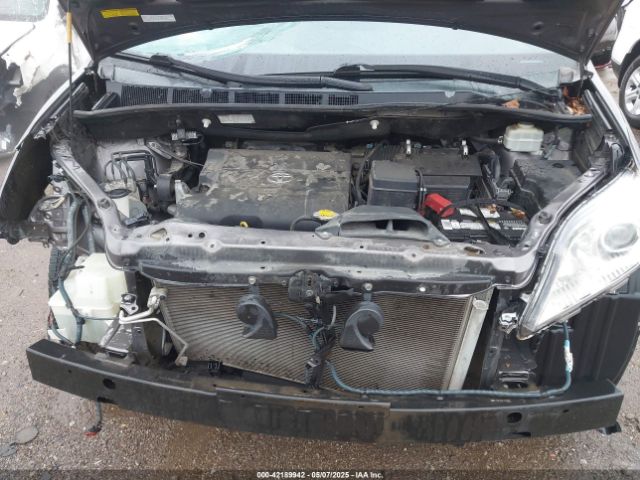 5TDDK3DC2ES083680 Toyota Sienna Xle 7 Passenger