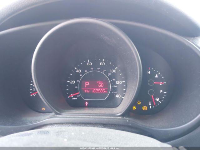KNDJN2A27E7701568 KIA Soul