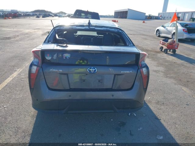 JTDKARFU5G3514682 Toyota Prius Four Touring