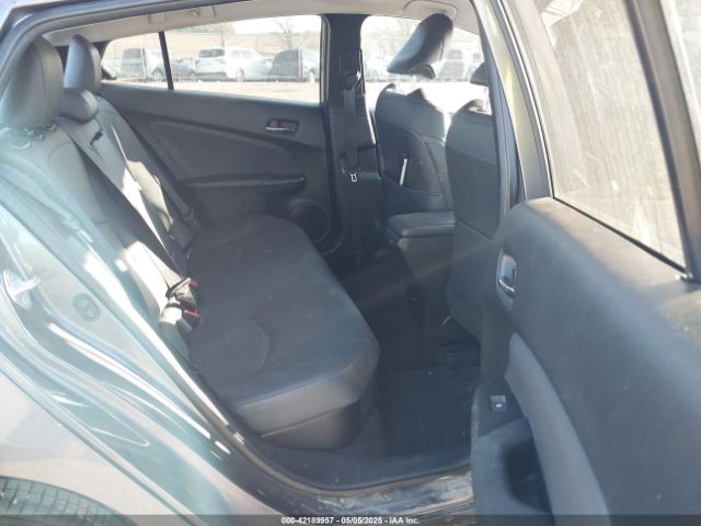JTDKARFU5G3514682 Toyota Prius Four Touring