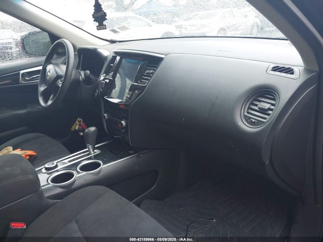 5N1AR2MM5EC713691 Nissan Pathfinder S