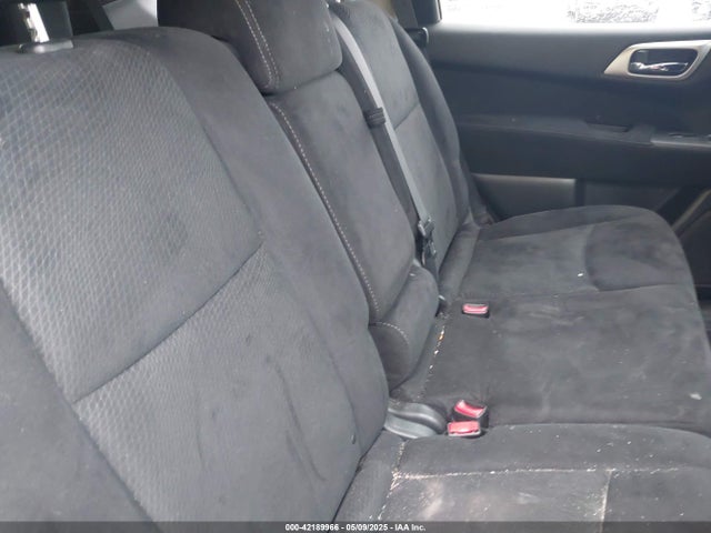 5N1AR2MM5EC713691 Nissan Pathfinder S