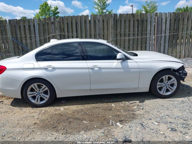BMW 330e Iperformance 2017 WBA8E1C53HK895336 Image 14