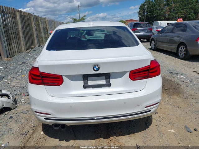 BMW 330e Iperformance 2017 WBA8E1C53HK895336 Image 17