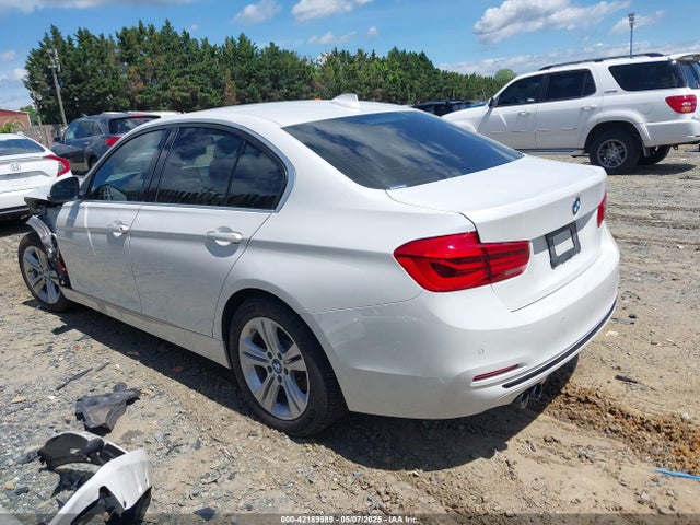 BMW 330e Iperformance 2017 WBA8E1C53HK895336 Image 3