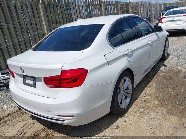 BMW 330e Iperformance 2017 WBA8E1C53HK895336 Image 4