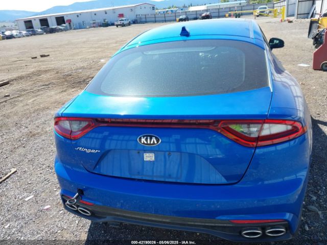 KNAE25LA8J6016976 KIA Stinger Premium